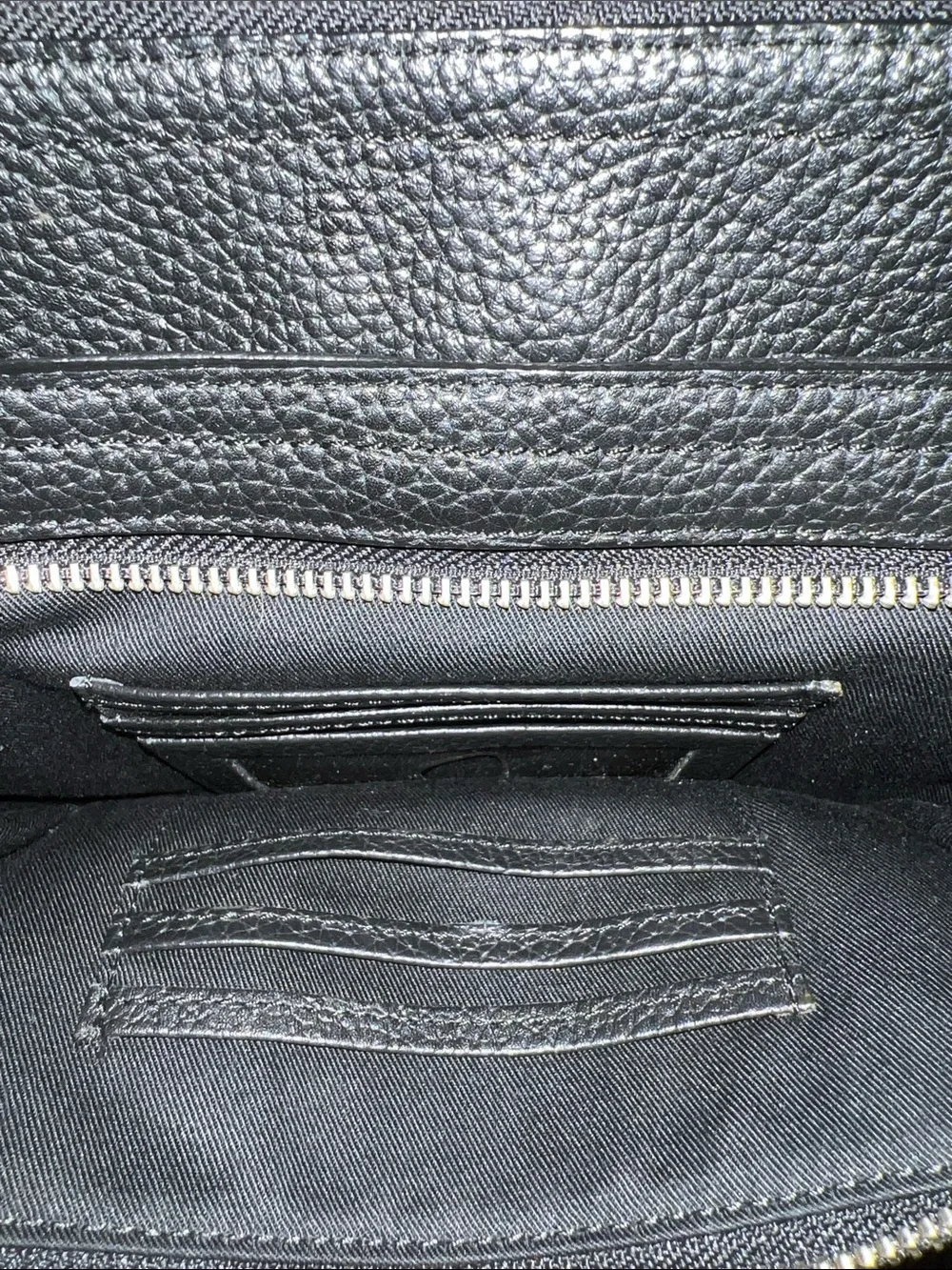 Pebbled Classic Black Leather Crossbody Bag - Picture 5 of 12